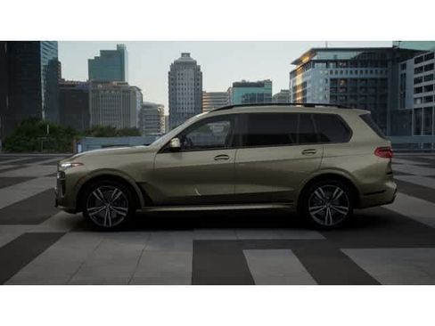 New 2027 BMW X7 xDrive40i w/ Executive Package AWD/4WD image 4