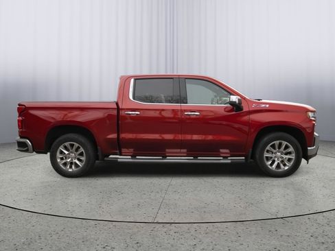 Used 2022 Chevrolet Silverado 1500 LTZ w/ LTZ Premium Package image 23