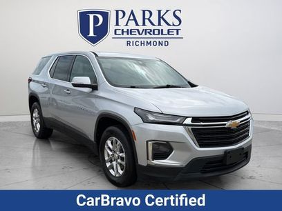 Used 2022 Chevrolet Traverse LS