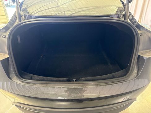 Used 2024 Tesla Model 3 Standard Range RWD image 12