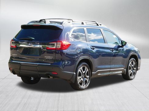 Used 2024 Subaru Ascent Limited w/ Technology Package AWD/4WD image 7
