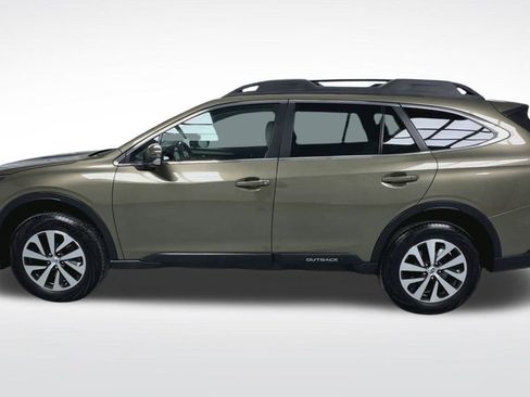 Used 2021 Subaru Outback Premium image 19