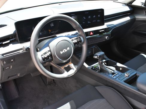 Used 2025 Kia K5 LXS FWD image 13