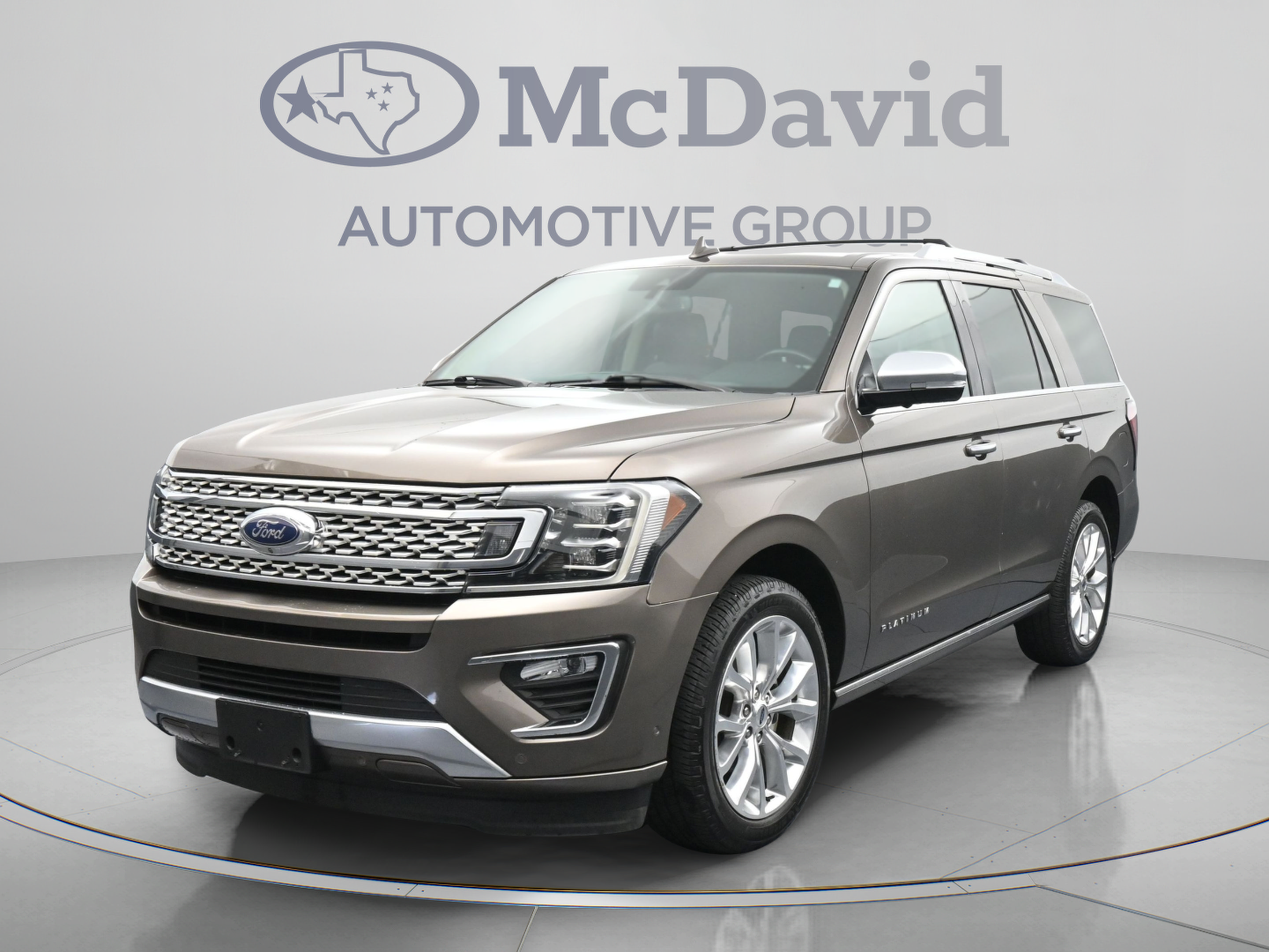 Used 2019 Ford Expedition Platinum RWD image 4