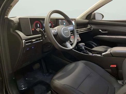 Used 2026 Hyundai Tucson SE FWD image 57