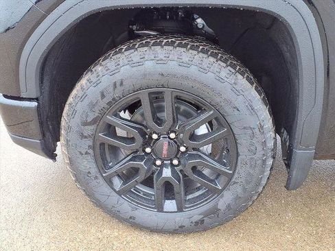 New 2026 GMC Sierra 1500 Elevation image 18