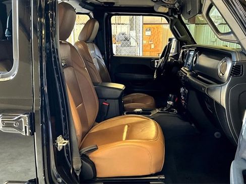Used 2020 Jeep Gladiator Rubicon image 26