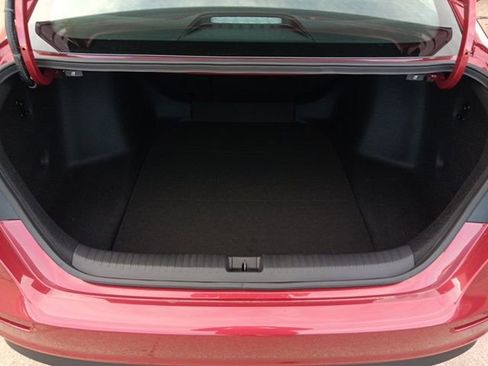 New 2025 Honda Accord SE image 30