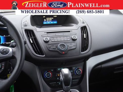 Used 2017 Ford C-MAX SE image 14