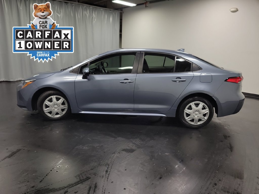 Used 2024 Toyota Corolla LE FWD image 5