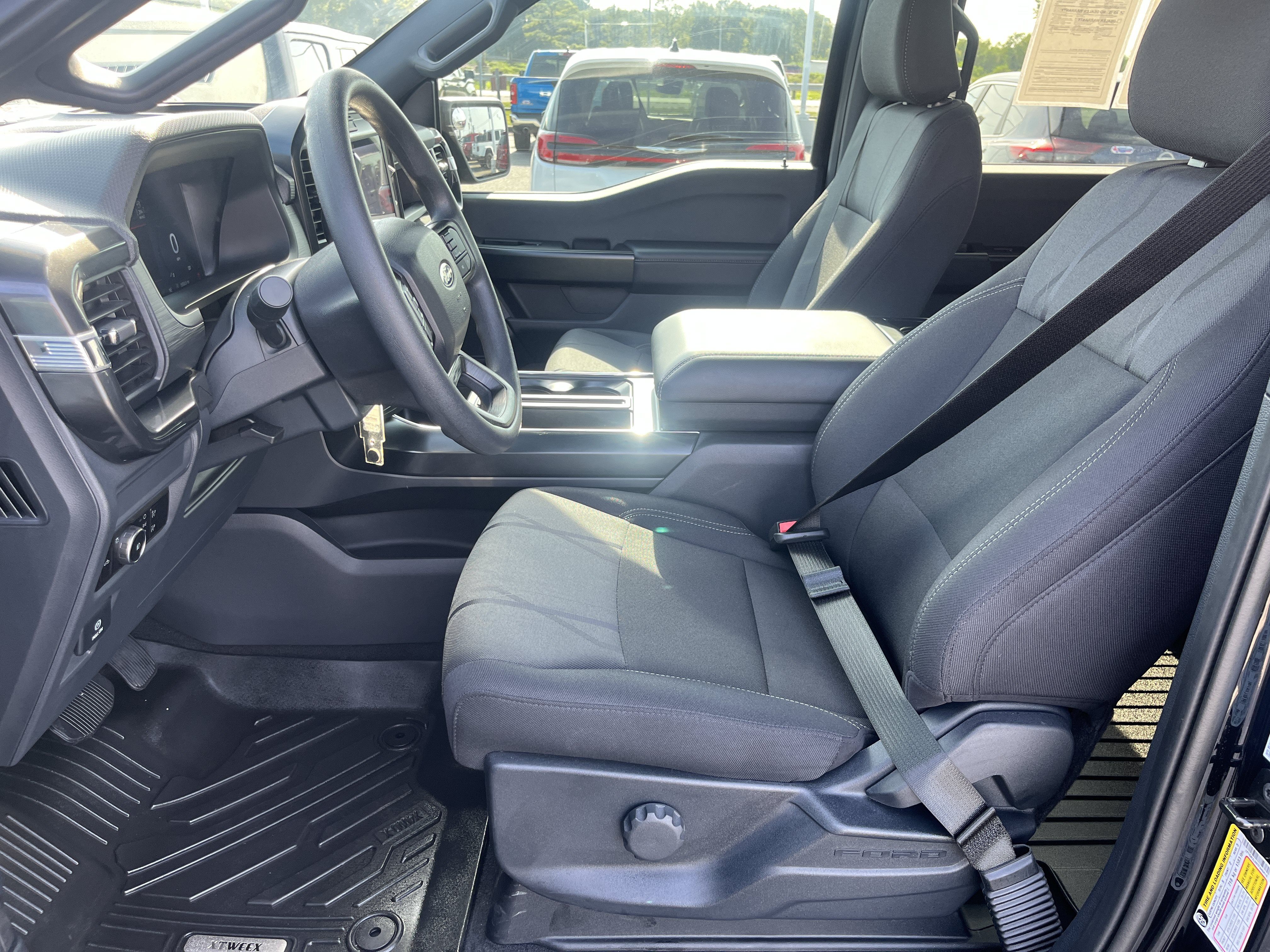 Used 2026 Ford F150 STX w/ F-150 LOBO Package AWD/4WD image 14