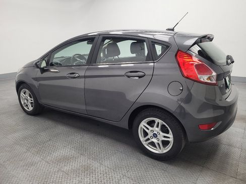Used 2019 Ford Fiesta SE FWD image 3