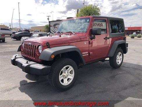 Used 2012 Jeep Wrangler Sport AWD/4WD image 4