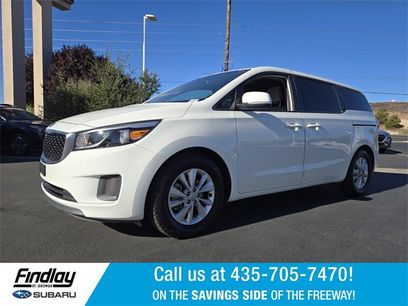 Used 2017 Kia Sedona LX