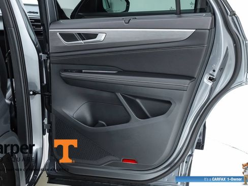 Used 2024 Volkswagen Atlas Cross Sport SE w/ Panoramic Sunroof Package FWD image 70