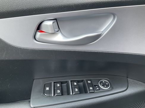 Used 2024 Kia Forte LXS FWD image 24
