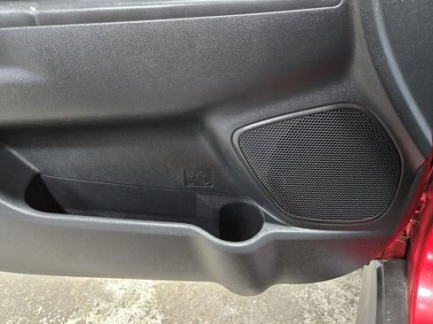 Used 2022 Mitsubishi Outlander Sport LE image 9