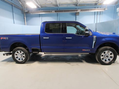 New 2026 Ford F250 King Ranch w/ Chrome Package AWD/4WD image 32