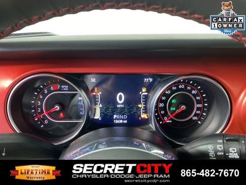 Used 2022 Jeep Wrangler Unlimited Rubicon AWD/4WD image 18