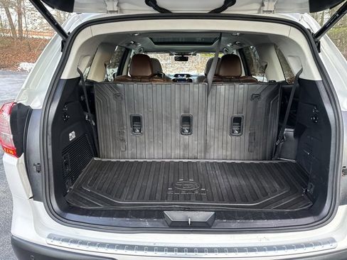 Used 2022 Subaru Ascent Touring image 25