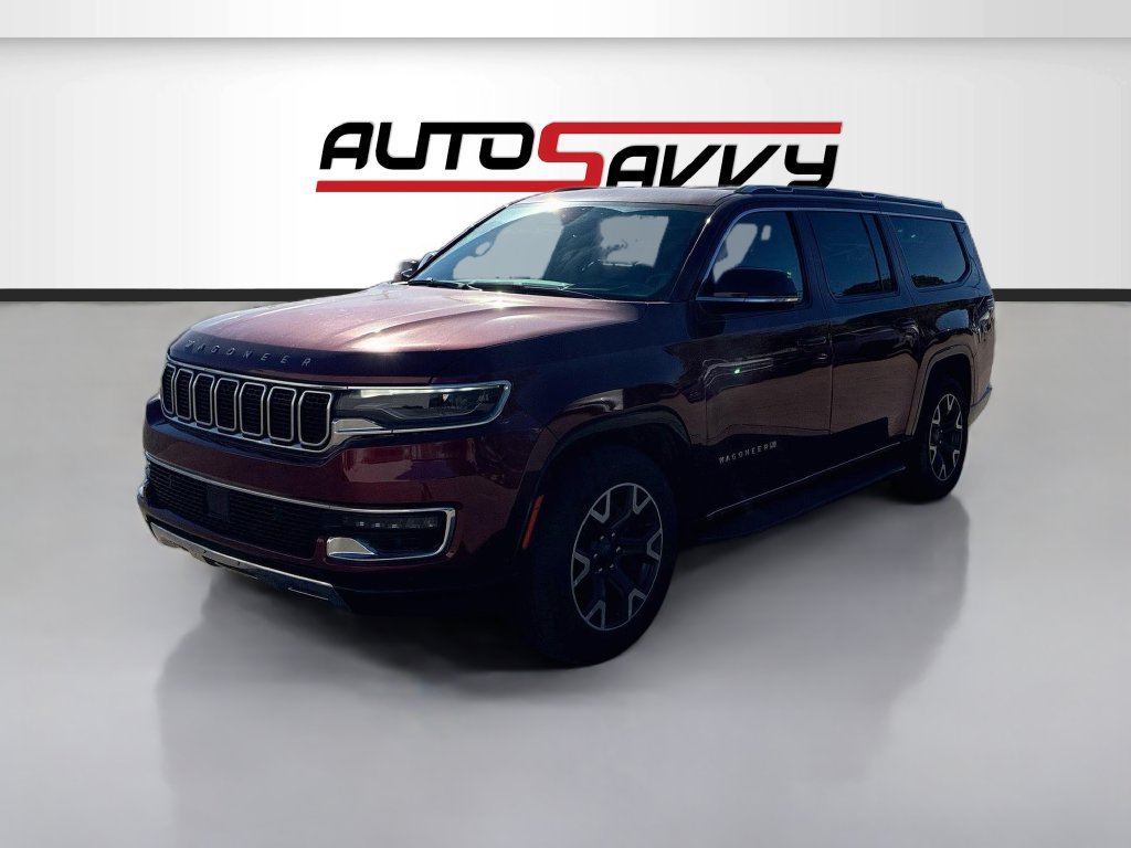 Used 2024 Jeep Wagoneer L Series III w/ Flexible Seating Group AWD/4WD image 3