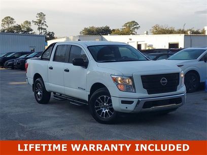 Used 2024 Nissan Titan SV w/ SV Convenience Package