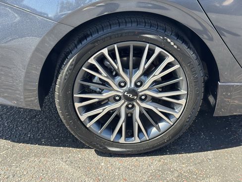 Certified 2023 Kia Forte GT-Line w/ GT-Line Premium Package FWD image 7