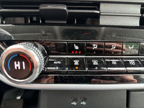 Used 2024 Honda Prologue Touring image 19