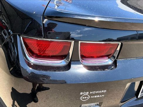 Used 2013 Chevrolet Camaro LS RWD image 25