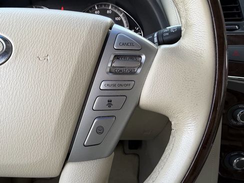 Used 2016 INFINITI QX80 Luxe w/ 22" Wheel Package image 19