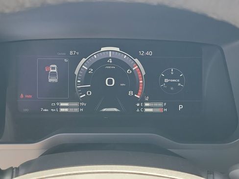 New 2026 Toyota Tundra Limited AWD/4WD image 23