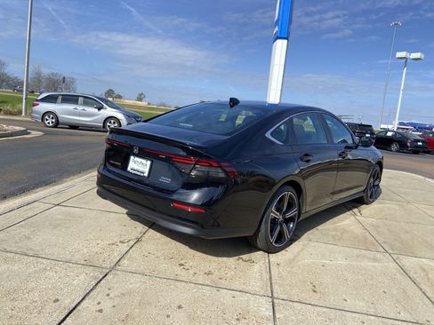 New 2025 Honda Accord Sport image 10