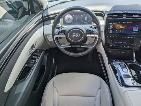 Certified 2023 Hyundai Tucson Limited AWD/4WD image 17