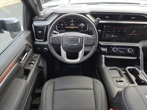New 2026 GMC Sierra 2500 Denali w/ Technology Package AWD/4WD image 33