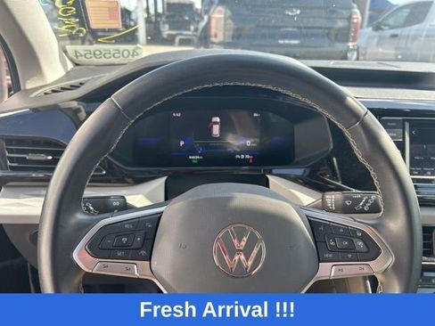 Used 2024 Volkswagen Taos S FWD image 15
