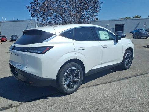 New 2025 Nissan Murano SV w/ Cargo Package AWD/4WD image 11