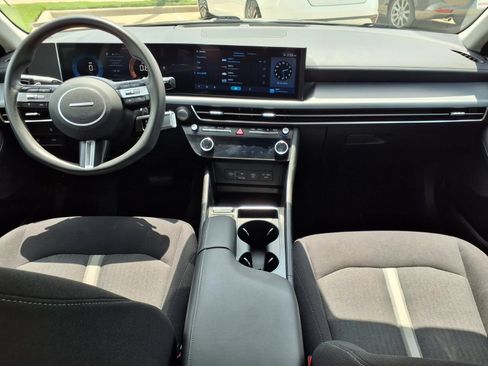 Used 2025 Hyundai Sonata SEL FWD image 9