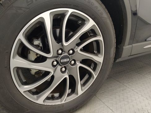 Used 2022 Lincoln Corsair FWD w/ Equipment Group 101A image 31