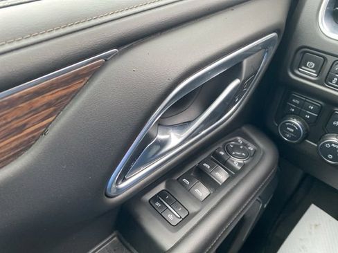 Used 2021 Chevrolet Tahoe High Country image 19