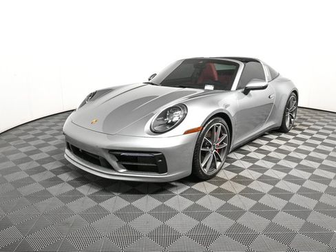 Certified 2024 Porsche 911 Targa 4S image 36