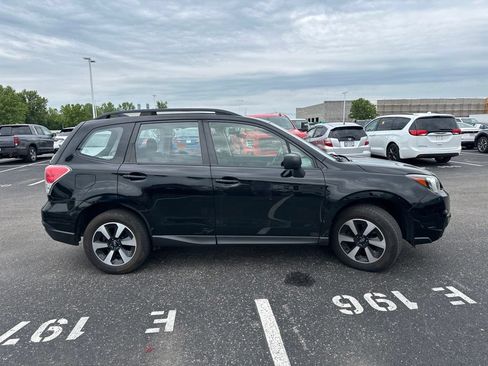 Used 2017 Subaru Forester 2.5i w/ Alloy Wheel Package AWD/4WD image 12