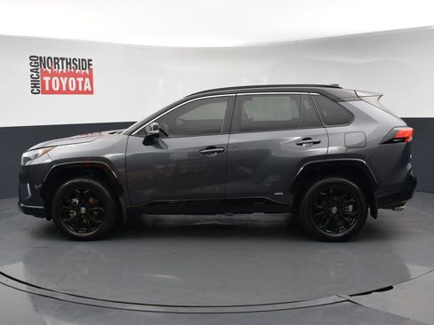 Used 2024 Toyota RAV4 XSE AWD/4WD image 2