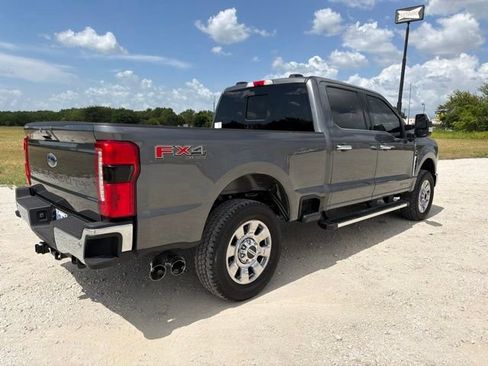 New 2026 Ford F250 Lariat w/ Chrome Package AWD/4WD image 4