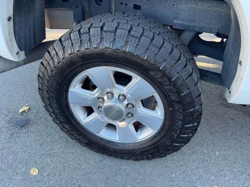 Used 2018 RAM 2500 Longhorn w/ Cold Weather Group image 42