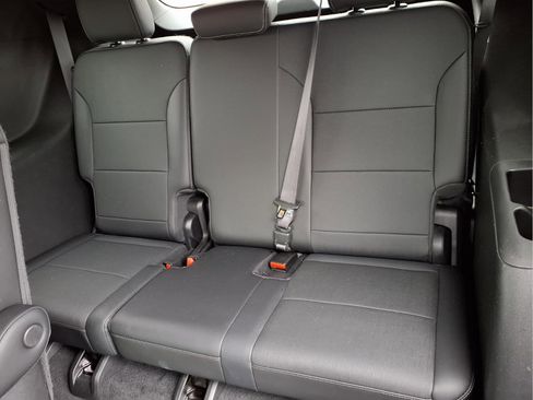 Used 2025 Buick Enclave Preferred FWD image 22