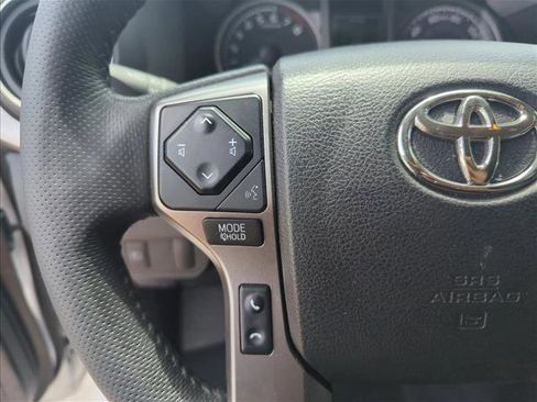 Used 2023 Toyota Tacoma SR5 RWD image 12