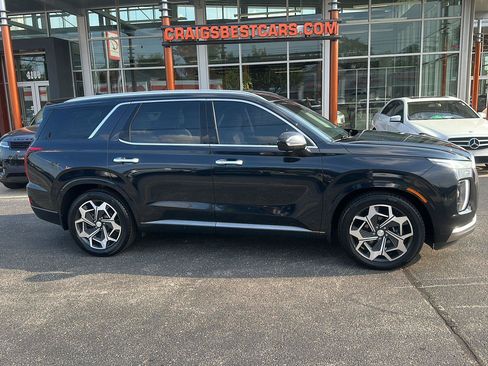 Used 2022 Hyundai Palisade Calligraphy w/ Cargo Package FWD image 1