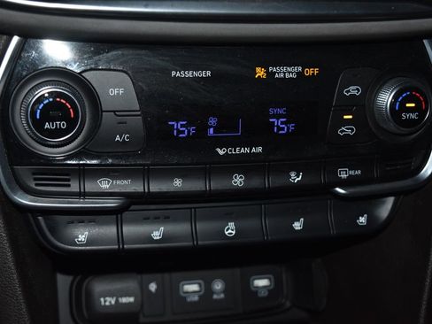 Used 2019 Hyundai Santa Fe FWD image 13