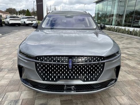 Certified 2024 Lincoln Nautilus Reserve image 7