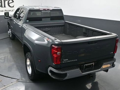 Used 2025 Chevrolet Silverado 3500 LTZ w/ LTZ Plus Package AWD/4WD image 55